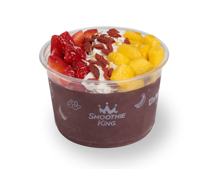 A Smoothie King Berry Gogi Getaway Bowl with smoothie ingredients